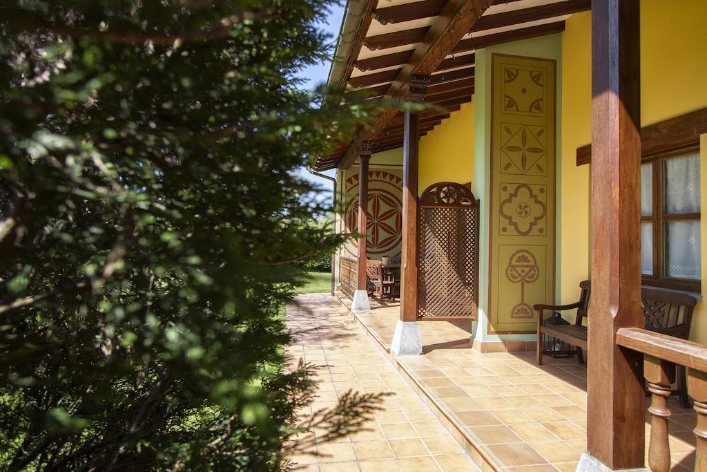 Apartamentos Camin De Pelayo Las Rozas Ngoại thất bức ảnh
